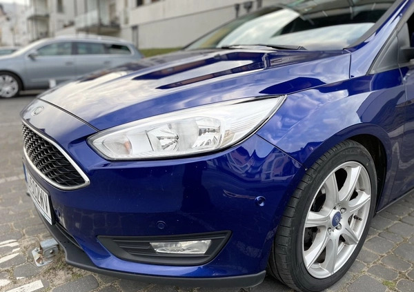 Ford Focus cena 39900 przebieg: 157000, rok produkcji 2016 z Gdańsk małe 154